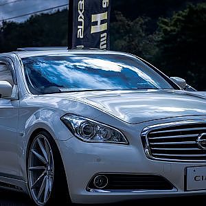 NISSAN Y51 CIMA VIPCAR シーマハイブリッド カスタム - PickUpCars2021