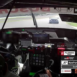 決勝オンボードGT500 37号車 KeePer TOM'S GR Supra サッシャ・フェネストラズ 目の前でトップ争いが！