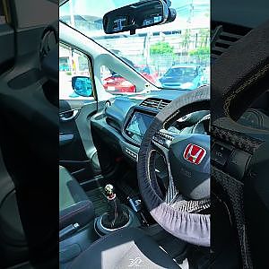 FIT #GE8 มันเหนือกว่า Jazz บ้านเราอย่างไร ยิ่งไปซบ J's Racing ยิ่งเปรี้ยวกันไปใหญ่ #honda #jsracing