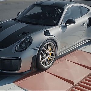 Walter Röhrl แชมป์โลกแรลลี่ระดับตำนาน ผู้ร่วมงานกับ Porsche มานานกว่า 25 ปี