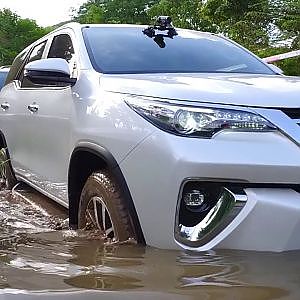 TEST DRIVE : TOYOTA FORTUNER 2017