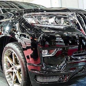 (4K)DIVINER TOYOTA LANDCRUISER PRADO modified ディバイナー ランドクルーザープラド カスタム - OSAKA AUTO MESSE 2019