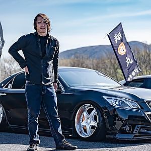 愛車紹介 21クラウン スカラー一筋 ロベルタカップ装着 セミ竹槍マフラー