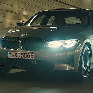 BMW 330e Model Year 2020 || อัพเกรดด้วย XtraBoost ที่แรงและประหยัดยิ่งขึ้น