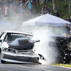 War in the Woods - WRECKS, Close Calls & SKETCHY TRACK!